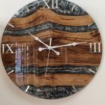 Ahşap epoksi duvar saati çap 42.5 cm, Kestane ağacı ve Gümüş Sedef, el yapımı