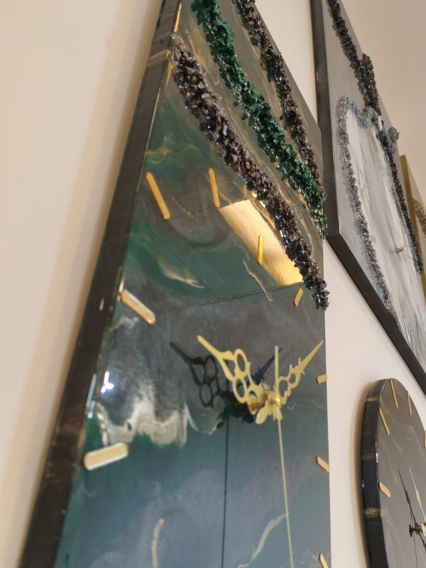 Epoksi kaplama duvar saati 30x60 cm, Yeşil & Gold, el yapımı MDF Epoksi kaplama