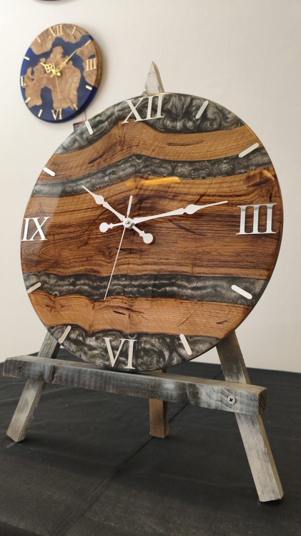 Ahşap epoksi duvar saati çap 42.5 cm, Kestane ağacı ve Gümüş Sedef, el yapımı