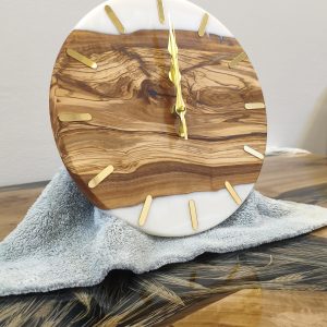 Zeytin Ahşap & Beyaz Epoksi – Çap 25 cm – Ahşap Epoksi Duvar Saati